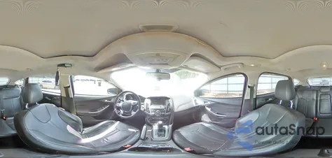 2012 Ford Focus Titanium из США, поврежденный, VIN 1FAHP3N28CL366162